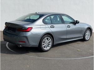 BMW 320 320d xDrive LC PROF+HUD+KAMERA+SITZHZ+LM17