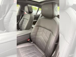 BMW 520 520d LC PROF+PANO+HUD+KOMFORTSITZE+PAP+LED