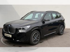BMW iX1 xDrive20 M SPORT+HUD+AHK+KAMERA+ACC+HK SOUND