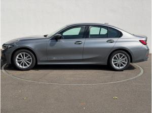 BMW 320 320d xDrive LC PROF+HUD+KAMERA+SITZHZ+LM17