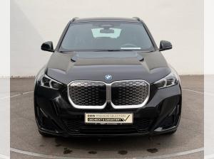 BMW iX1 xDrive20 M SPORT+HUD+AHK+KAMERA+ACC+HK SOUND