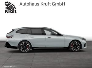 BMW i5 M60 xDrive Touring M SPORT PRO+PANO+LM21+DAP