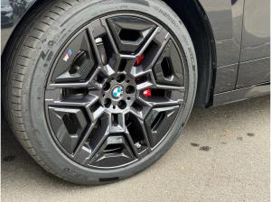 BMW ix iX xDrive45 M SPORT PRO+AHK+LM22+KAMERA+HK SOUND+ACC