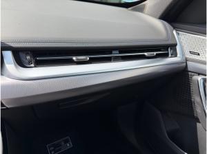 BMW iX1 xDrive30 M SPORT+AHK+HUD+HK SOUND+KAMERA+ACC