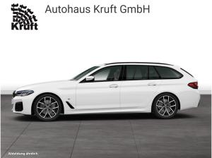 BMW 530 530i xDrive Touring M SPORT+LASER+PANO+AHK+LM19