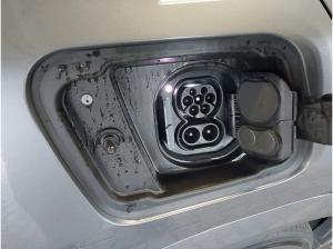 BMW iX2 xDrive30 M SPORT+AHK+E SITZE+HUD+KAMERA