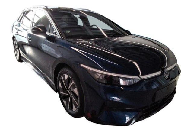 Volkswagen ID.7 Tourer Pro S - Interieurpaket und Exterieur-Plus-Paket + Pano / 8-fach Bereift
