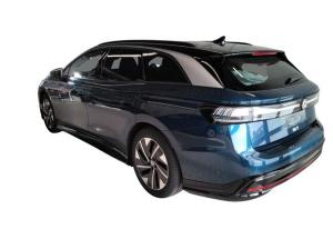 Volkswagen ID.7 Tourer Pro S - Interieurpaket und Exterieur-Plus-Paket + Pano / 8-fach Bereift