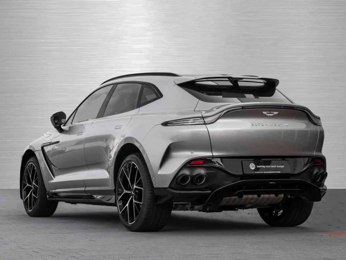 Aston Martin DBX