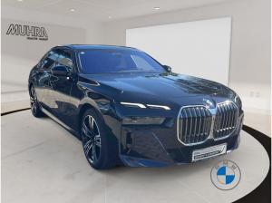 BMW 740 740d xDrive 👌 M Sport 21" AHK Sky Lounge Standhzg  👌