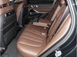 BMW X5 xDrive40d M Sport PRO / PANO / HUD / B&W / 360 Kamera / Sky-Lounge