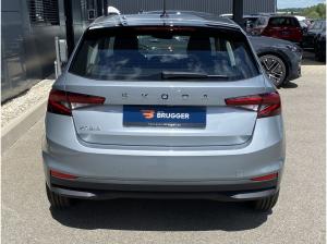 Skoda Fabia 1.0 TSI DSG Selection Kamera LED CarPlay SHzg
