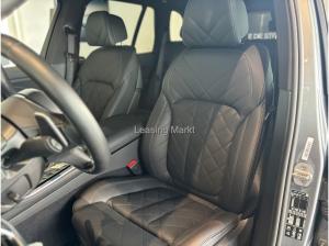 BMW X5 xDrive40d Navi Tempom.aktiv Panoramadach Bluetooth PDC MP3 Schn.