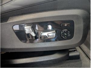 BMW X6 xDrive30d M Sport Navi Tempom.aktiv Panoramadach Bluetooth PDC MP3 Schn.
