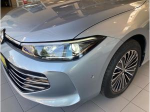 Volkswagen Passat Variant ELGANCE 2.0TDI DSG NP.65T AHK.LEDER.HEAD-UP.AREA-VIEW.