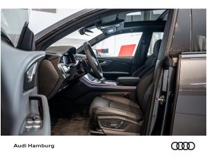 Audi RS Q8 SUV tiptronic ***