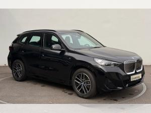 BMW iX1 xDrive20 M SPORT+HUD+AHK+KAMERA+ACC+HK SOUND