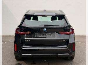 BMW iX1 xDrive20 M SPORT+HUD+AHK+KAMERA+ACC+HK SOUND