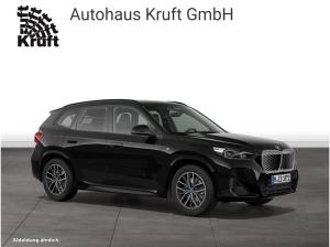 BMW iX1 xDrive20 M SPORT+HUD+AHK+KAMERA+ACC+HK SOUND