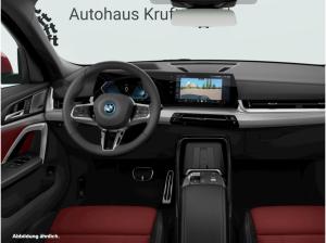 BMW iX2 eDrive20 M SPORT+ICONIC GLOW+HUD+KAMERA