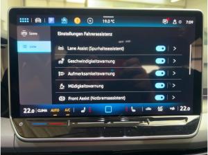 Volkswagen Golf VIII 1.5 TSI Life 6-Gang Head-up ACC Kessy