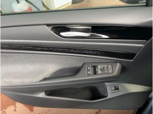 Volkswagen ID.7 Tourer Pro TravelAs. IQ Matrix Harman Kar.