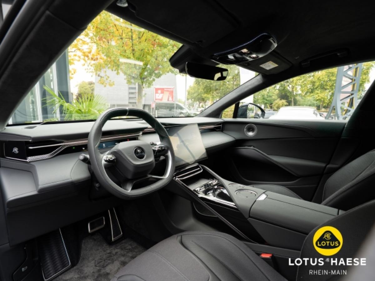Lotus Eletre