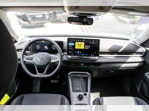 Volkswagen T-Roc Life 1.5 l eTSI OPF DSG ACC AUT FLA KAM