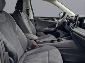 Volkswagen Tiguan 2.0 TSI DSG 4Mo Elegance+AHK+NAVI+WR+5JAH