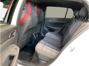 Volkswagen Golf VIII GTI 2.0 TSI DSG AUT LED LM PDC SHZ