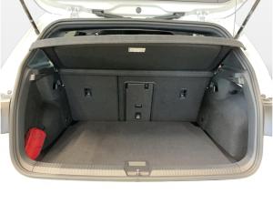 Volkswagen Golf VIII GTI 2.0 TSI DSG AUT LED LM PDC SHZ