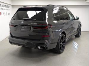BMW X7 xDrive40d M Sportpaket Pro / Exklusiv Paket / Massagesitze / 22 / Pano / AHK / H/K / 360° KAM RFK