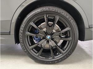 BMW X7 xDrive40d M Sportpaket Pro / Exklusiv Paket / Massagesitze / 22 / Pano / AHK / H/K / 360° KAM RFK