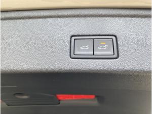 Volkswagen Touareg 3.0 TDI DSG 4M R-Line FINAL EDITION AHK LUFT PANO