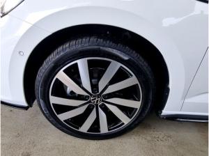 Volkswagen Touran Highline-R-Line 1,5 l AHK *7Sitzer