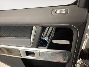 Mercedes-Benz G 63 AMG G -Modell 63 AMG G Manufaktur Carbon STH Pano