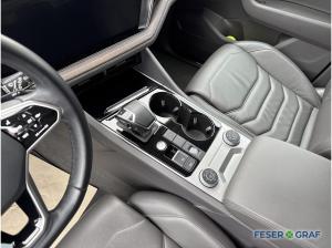 Volkswagen Touareg 3.0 V6 TDI 4MOTION AHK 4XSHZ KAM ACC