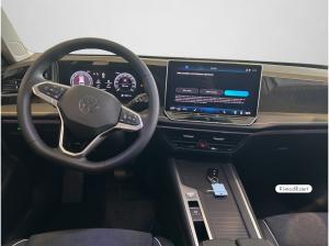 Volkswagen Passat Business 1.5e TSI DSG IQDRIVE NAVI AHK