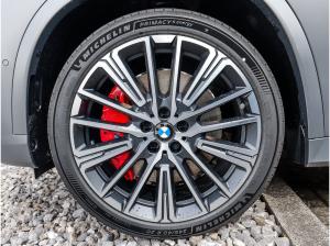 BMW iX1 eDrive20 M Sport HUD PANO ACC AHK 360°KAM