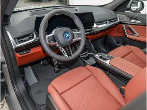 BMW X1 xDrive30e M Sport HUD PANO ACC AHK RFK NAVI