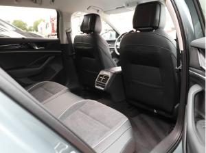 Volkswagen Passat Variant 1,5 eTSI DSG Business ACC Standheiz. elektr.Heckklappe Navi SideAssist