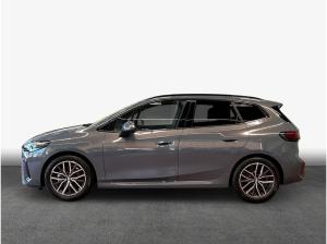 BMW 220 220i Active Tourer Aut. M-Paket AHK Pano HeadUp