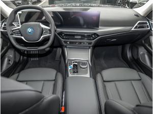 BMW i4 eDrive35 AHK RFK NAVI Standh. LED PDC V+H LM
