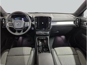 Volvo XC40 B3 Plus Dark +360° +Standheizung SOFORT VERFÜGBAR