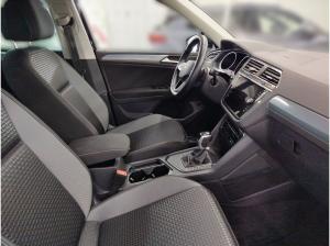 Volkswagen Tiguan 1.5 TSI DSG Active NAVI LED APP IQ.Drive