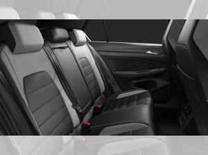 Volkswagen Golf GTD 2.0 TDI DSG AHK HuD PANO HK NAVI KAMERA