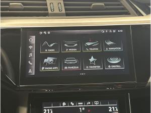 Audi Q8 e-tron 50 quattro S line *Matrix*Pano*AHK*