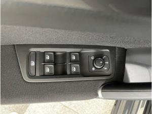Volkswagen Touran Comfortline 2.0TDSI DSG +R-LINE+LED+