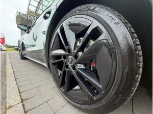 Audi RS e-tron GT QUATTRO+ALLRADLENK+LASER+SONDERLACKIERUNG+