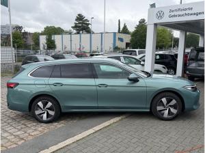 Volkswagen Passat Variant 1.5 eTSi DSG Business Standheiz. elektr.Heckklappe R-Kamera NaviProMax 17Zoll